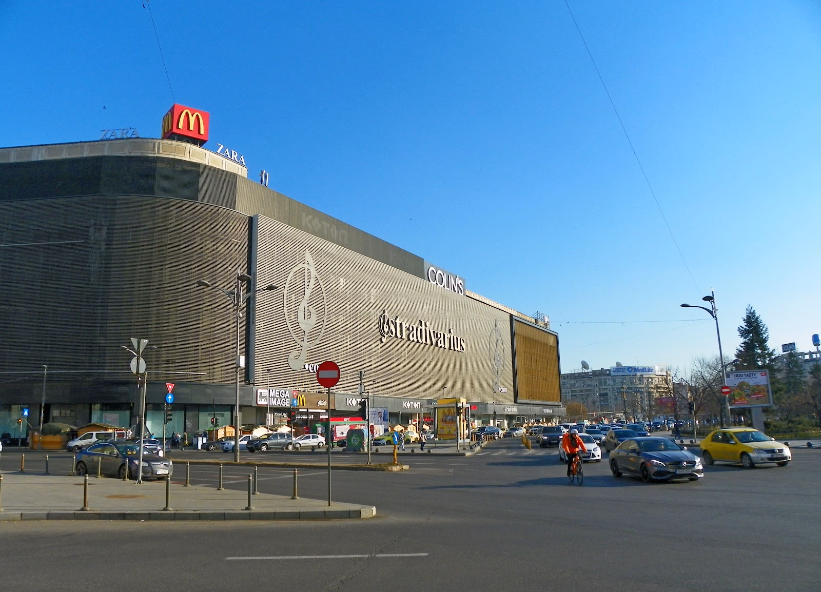 Uncover Bucharest's Secrets with a Free Walking Tour