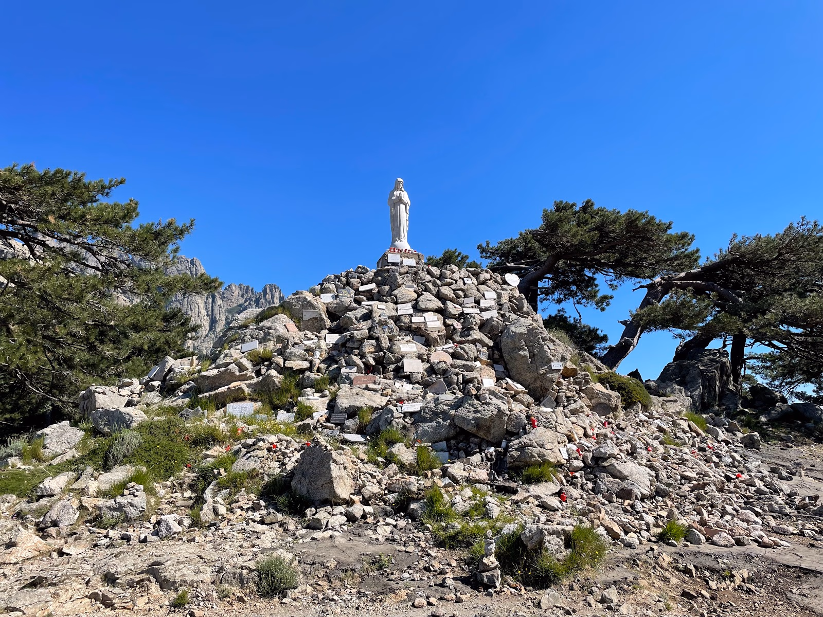 Explore Corsica's Diverse Landscapes on Two Wheels