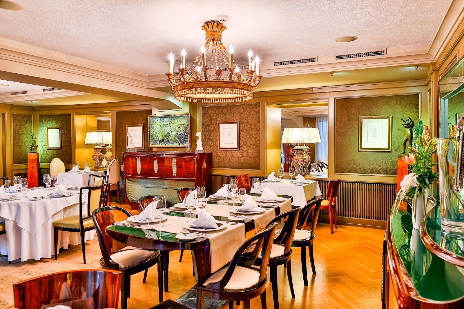 Enjoy a Meal at the Coda Restaurant