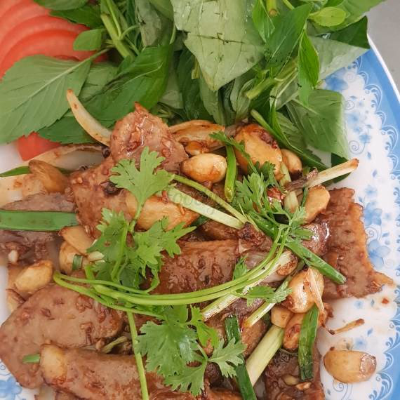Master the Art of Vietnamese Cuisine
