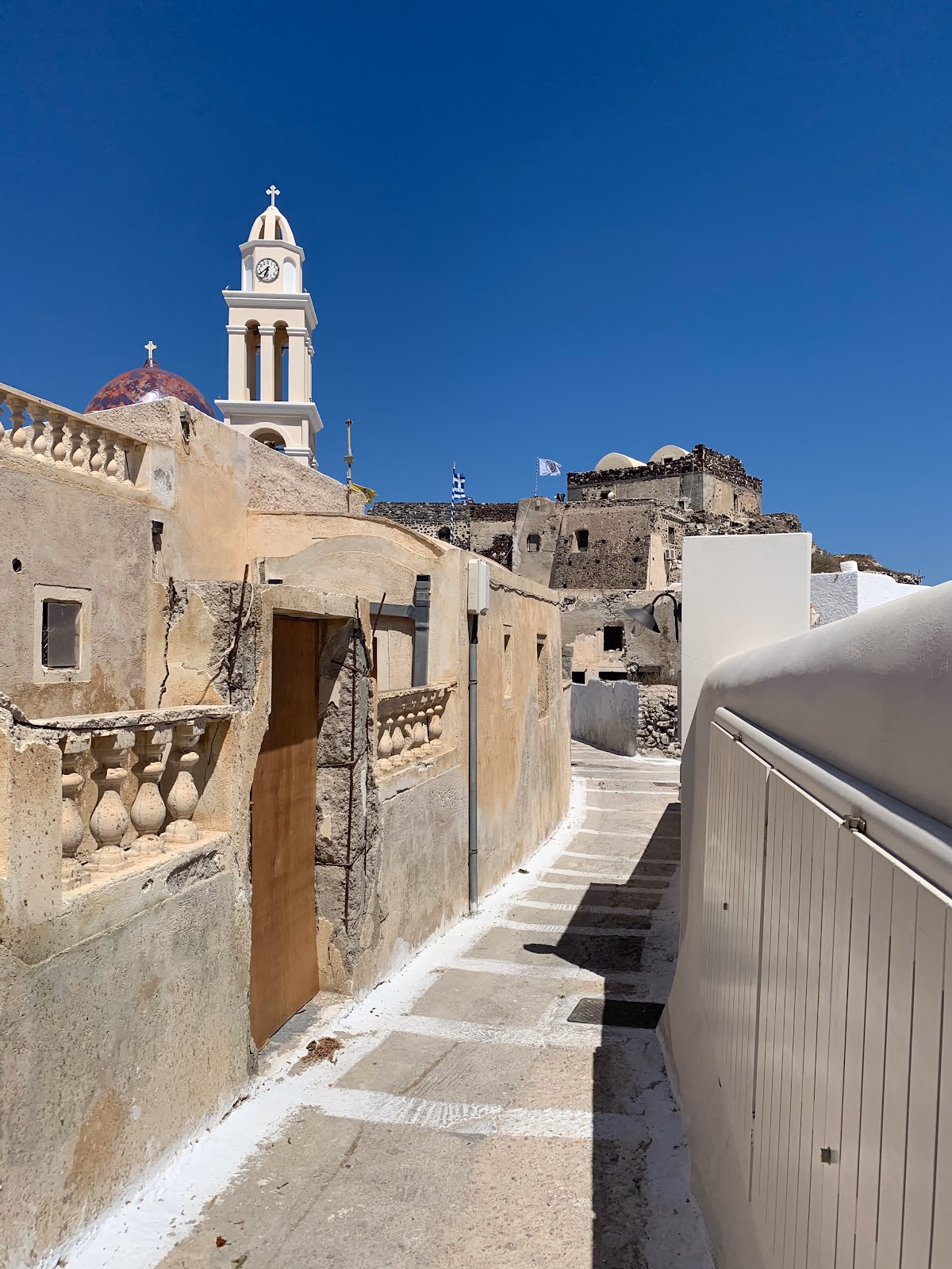 Unveiling Santorini's Prehistoric Past