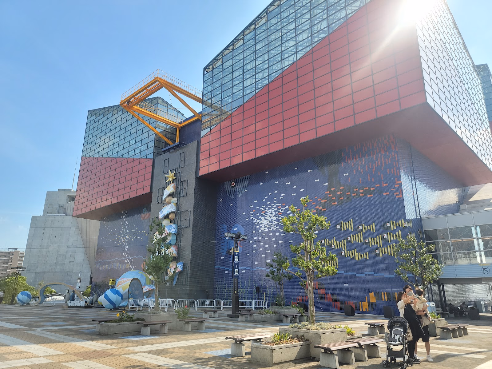 Explore the Depths of Osaka Aquarium Kaiyukan