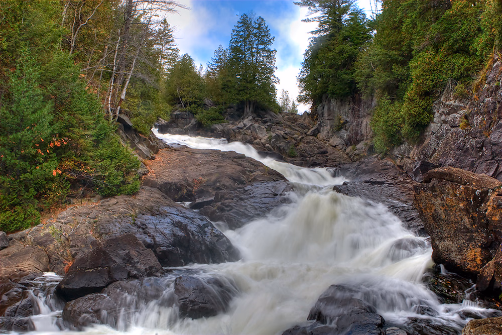 Explore Ragged Falls by Canoe