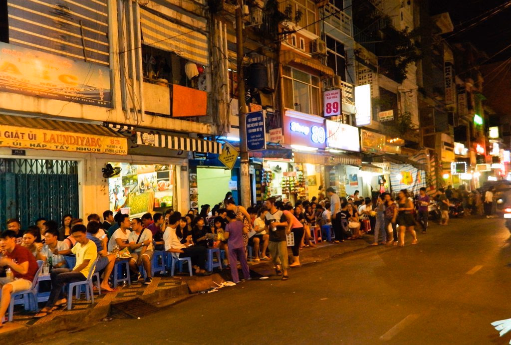 Embrace the Nightlife on Bui Vien Street