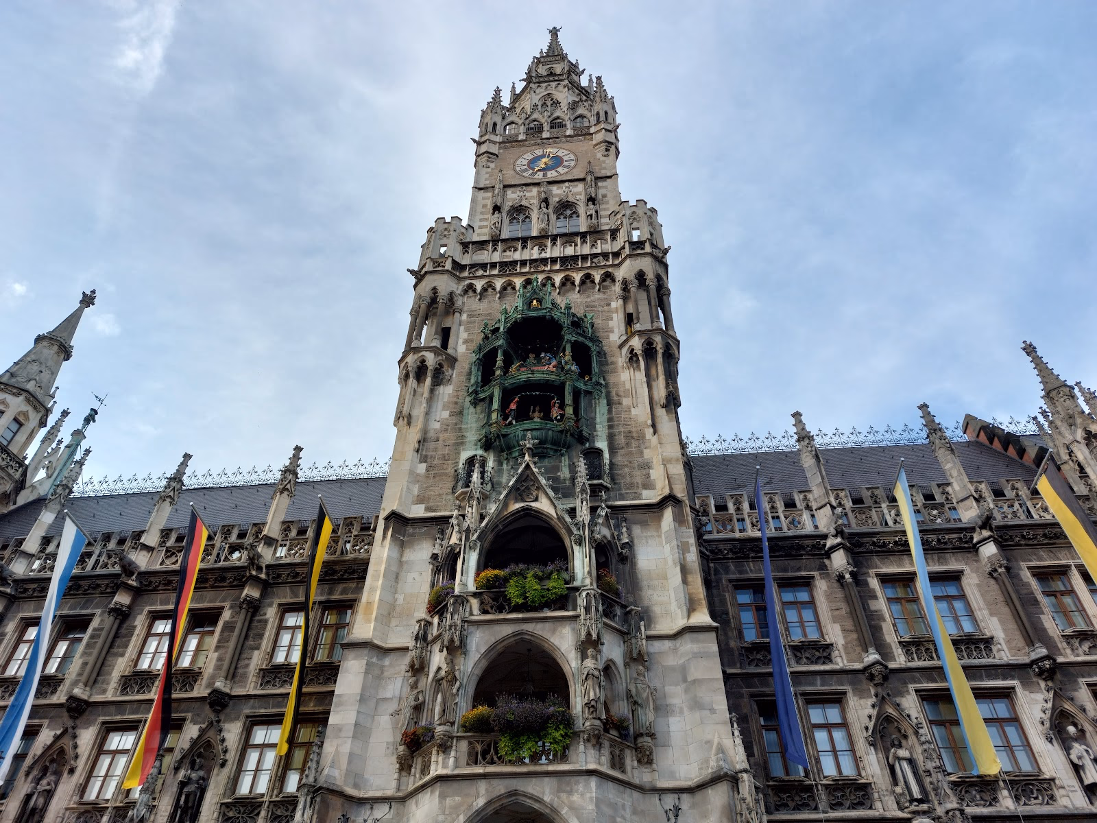 Uncover Munich's Secrets with a Free Walking Tour
