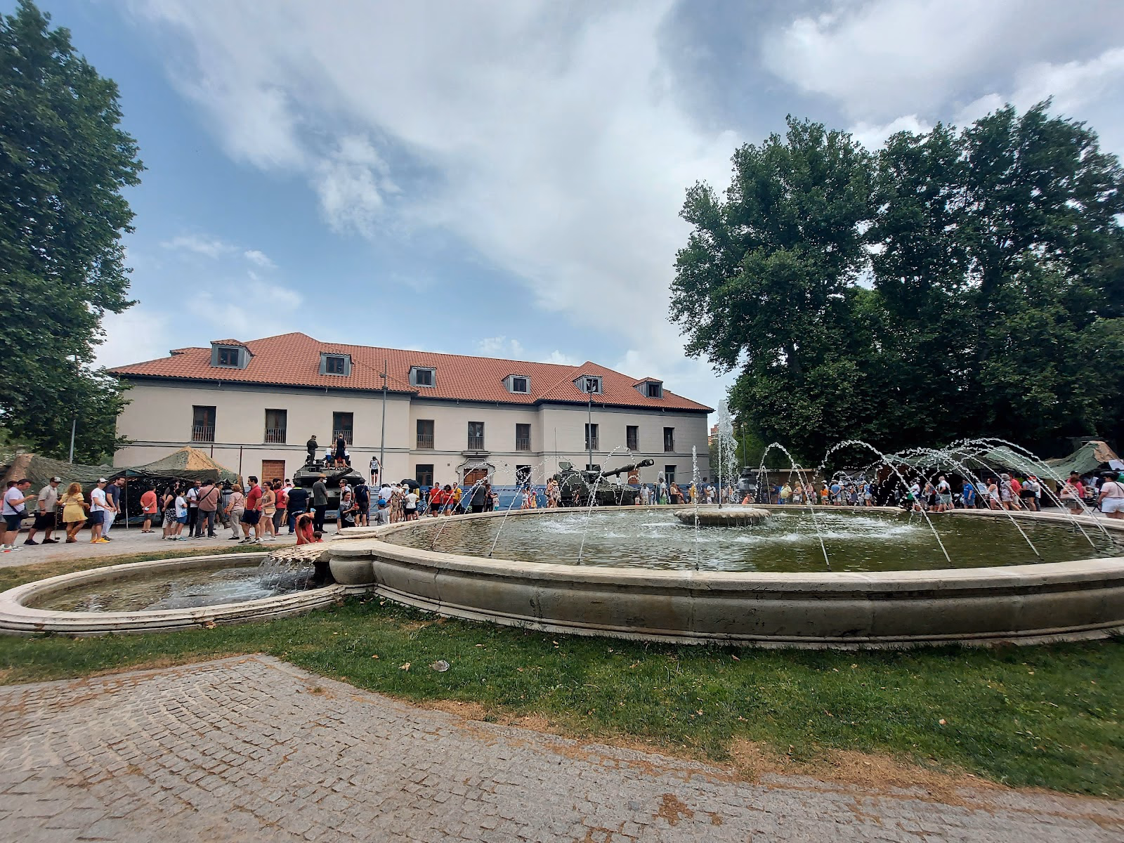 Explore Madrid's Largest Park