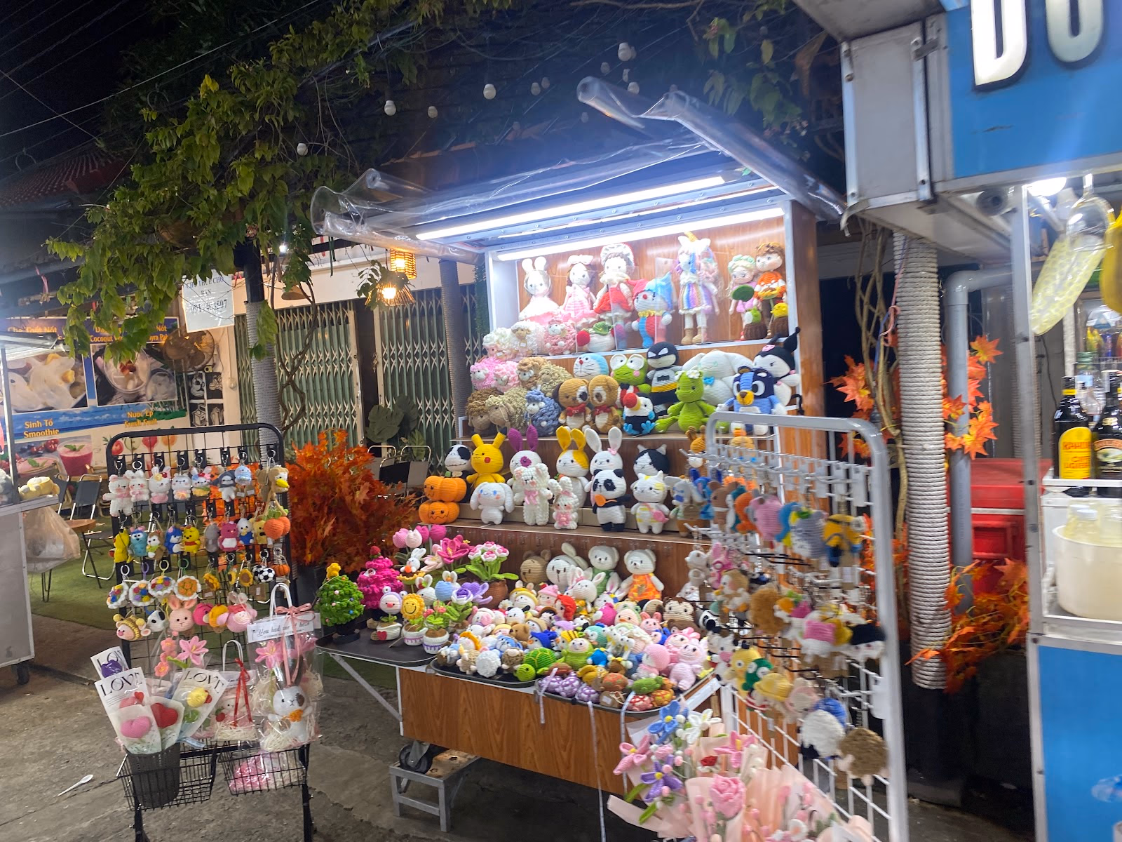 Experience the Buzz of Phu Quoc Night Market