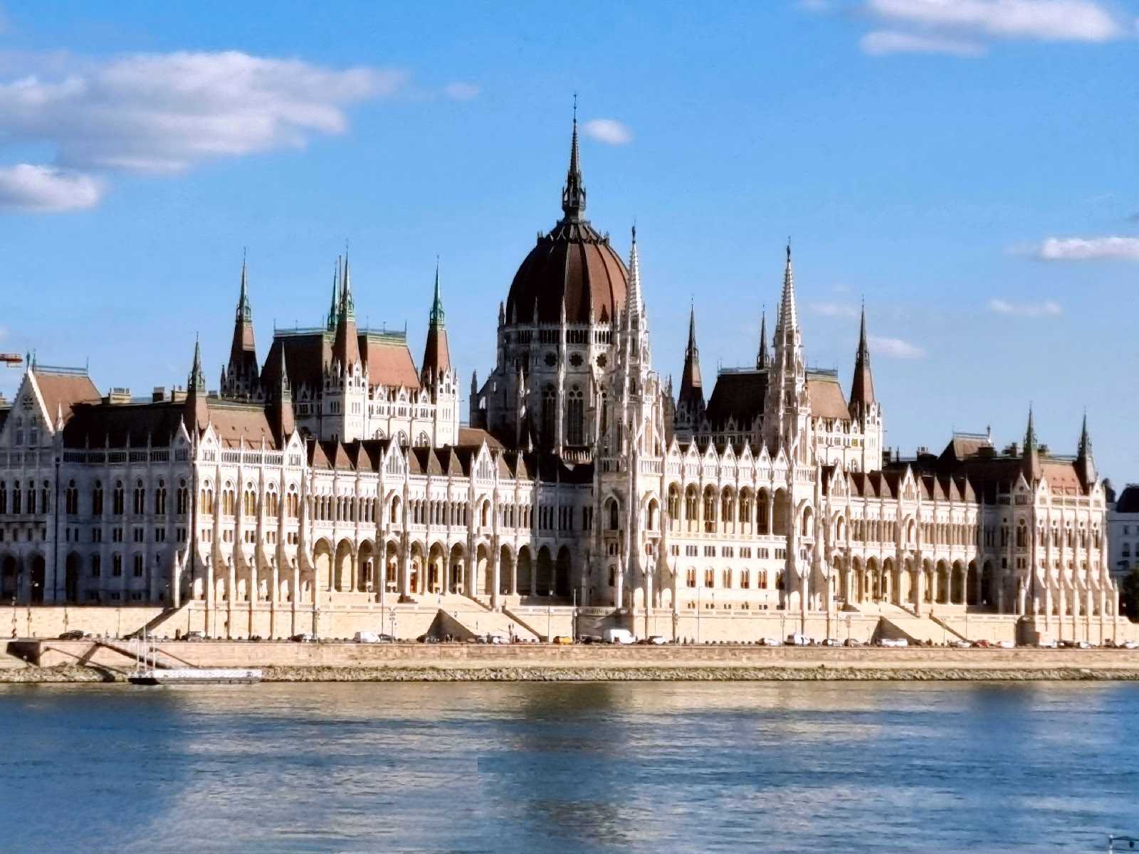 Marvel at the Architectural Splendor of the Hungarian Parliament Building