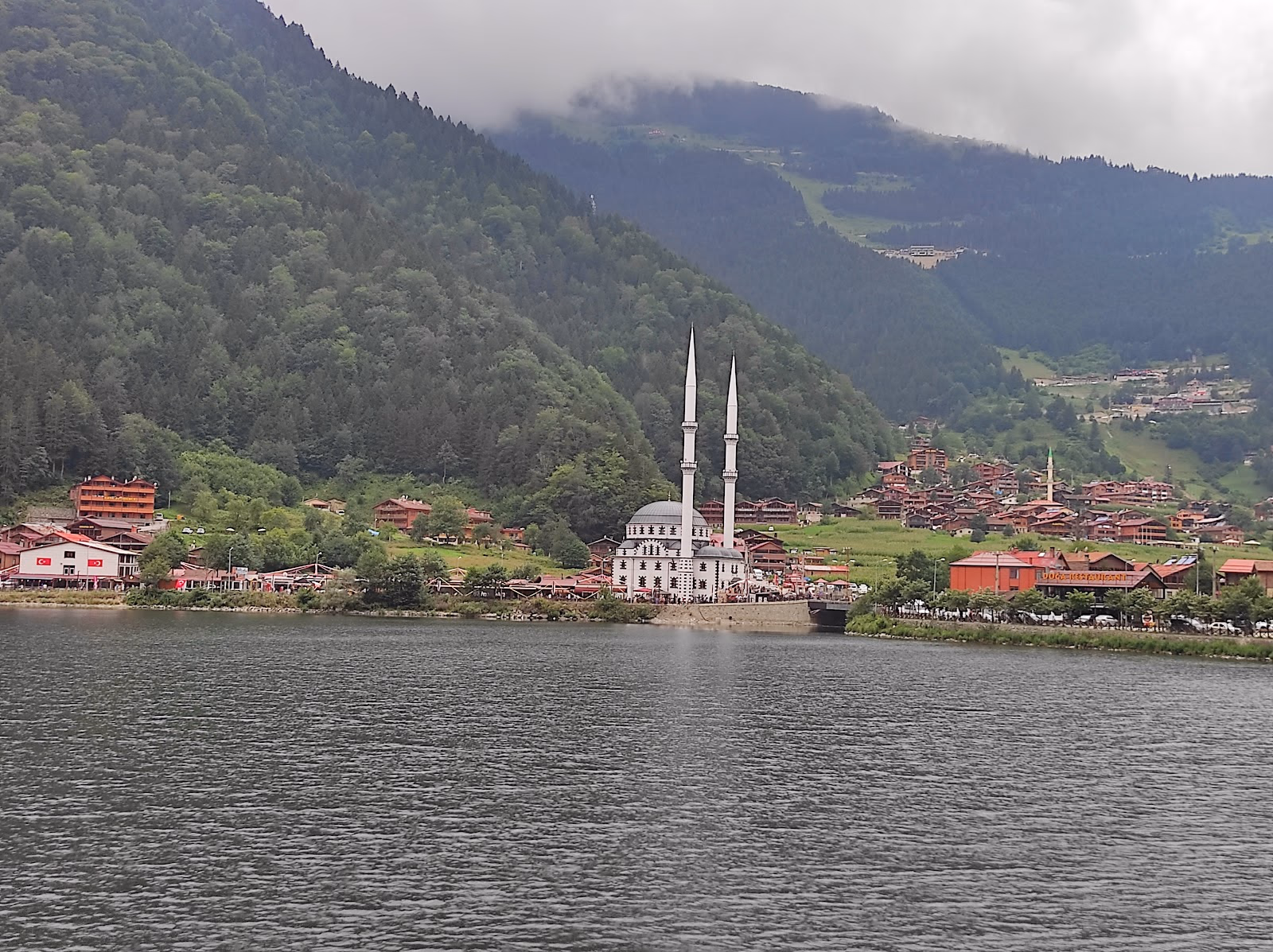 Discover the Tranquility of Uzungöl Lake