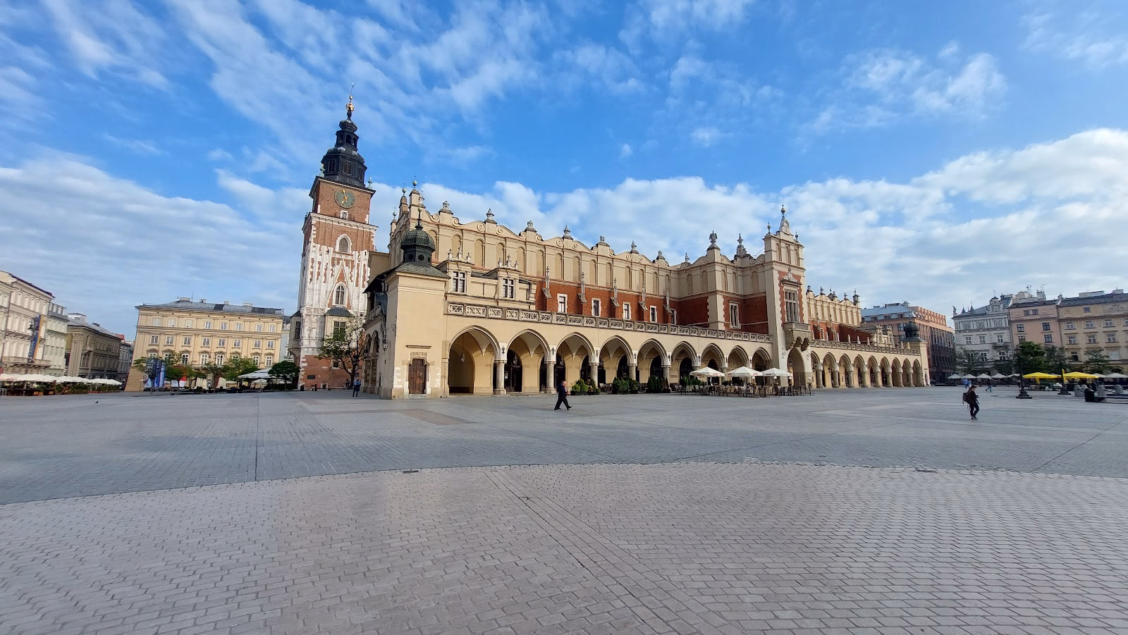 Explore the Cloth Hall: A Historic Market Hall with Artistic Treasures