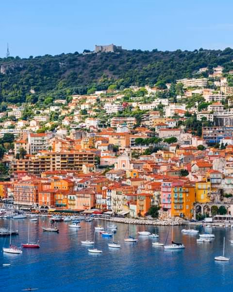Enjoy a Scenic Cruise Along the Villefranche Bay
