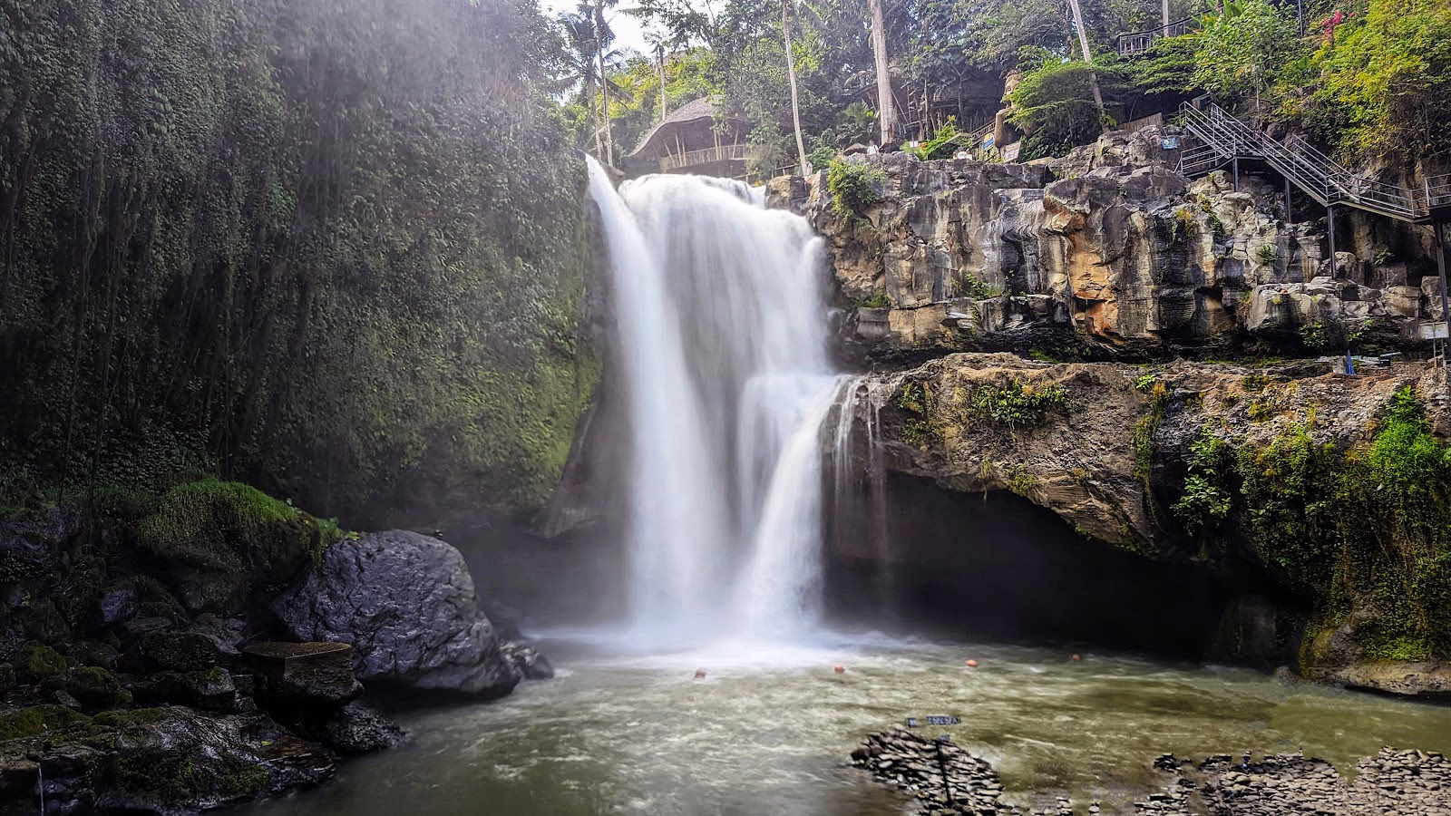 Trek to the Refreshing Tegenungan Waterfall