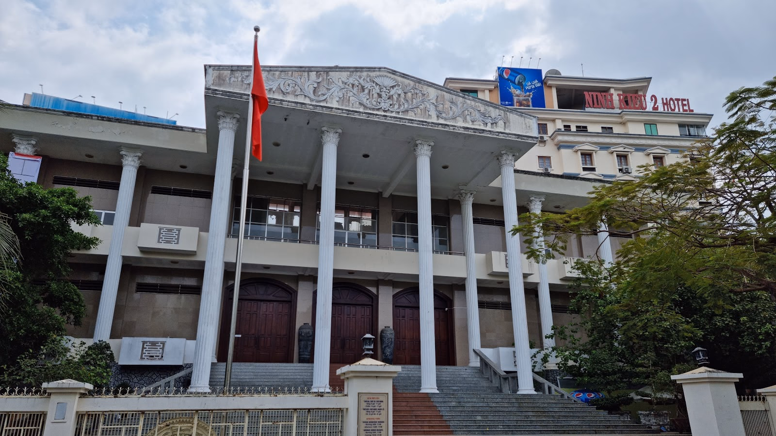 Uncover Vietnam's History at the Can Tho Museum