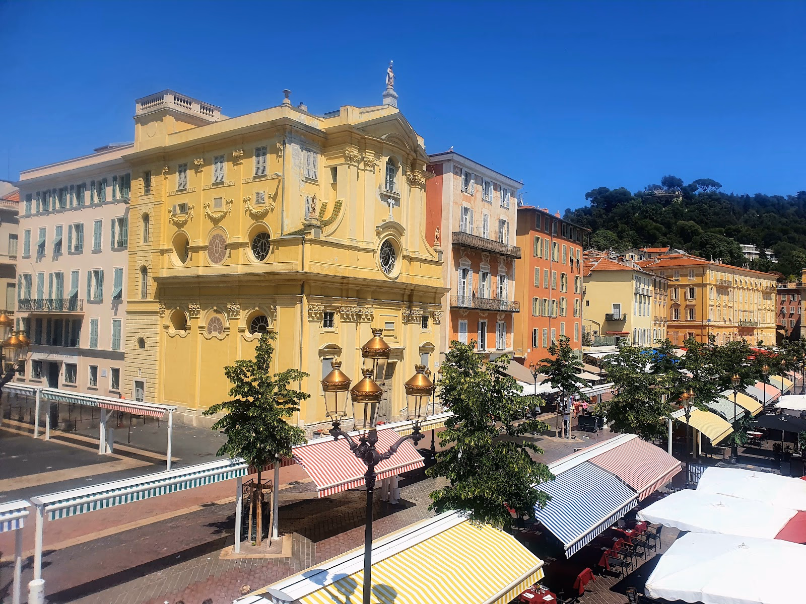 Immerse Yourself in the Cours Saleya Market