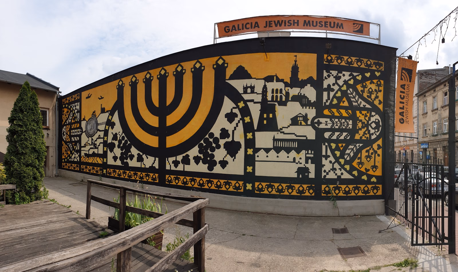 Explore the Galicia Jewish Museum: Unveiling the Stories of Krakow's Jewish Community