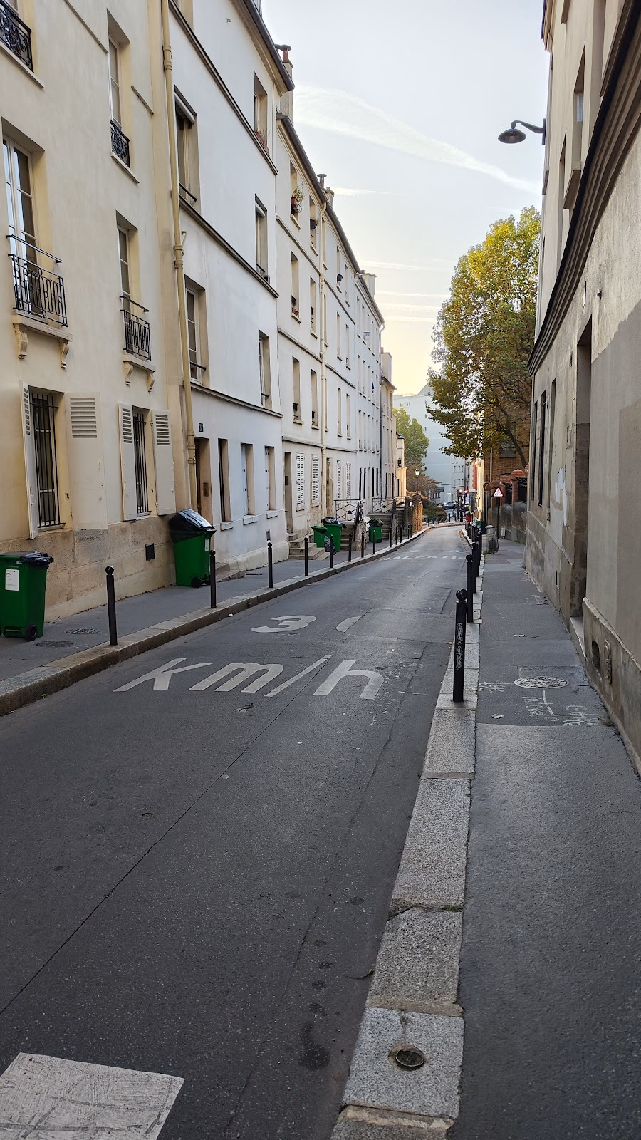 The Latin Quarter: A Student's Paradise