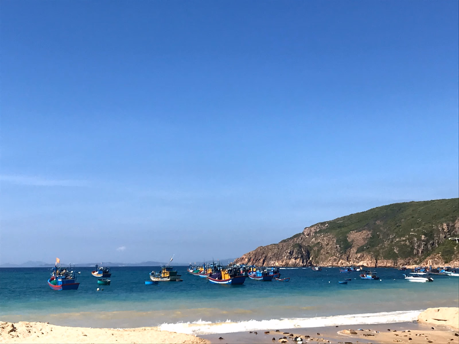 Unwind on the Shores of Nhon Hai