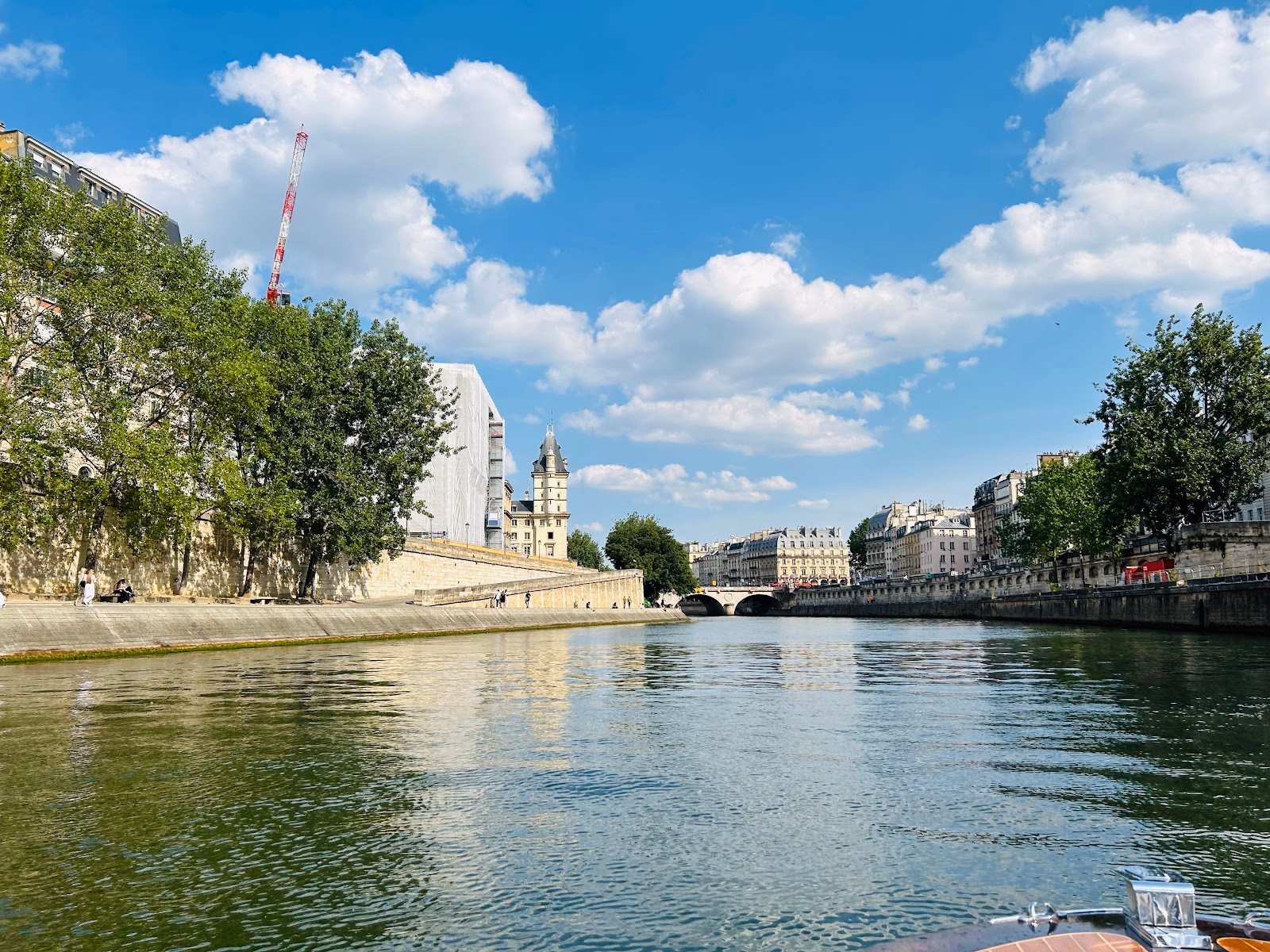 A Leisurely Stroll or Cruise along the Seine